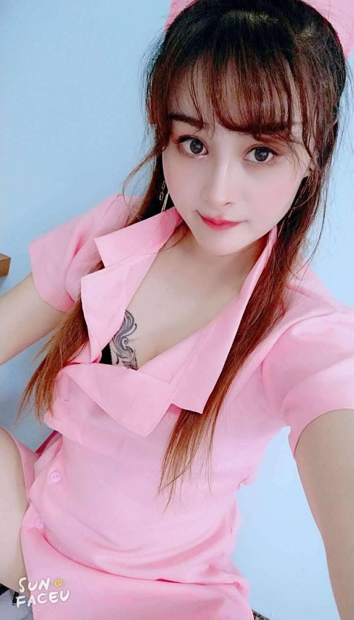 龙华区紫色烟花美人