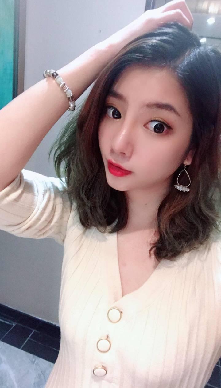 直接爽快的一个妹子