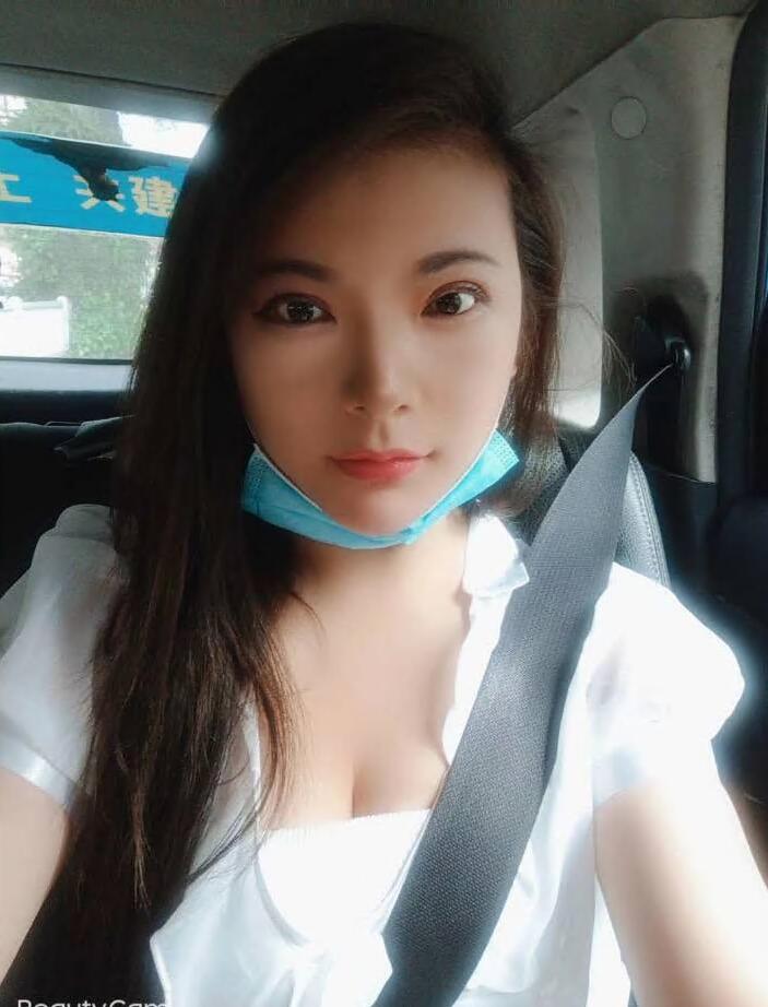 难得的极品美眉 高性价比