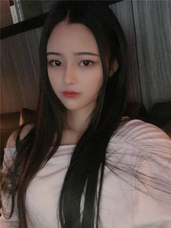 性感的良家Sao女小蘑菇